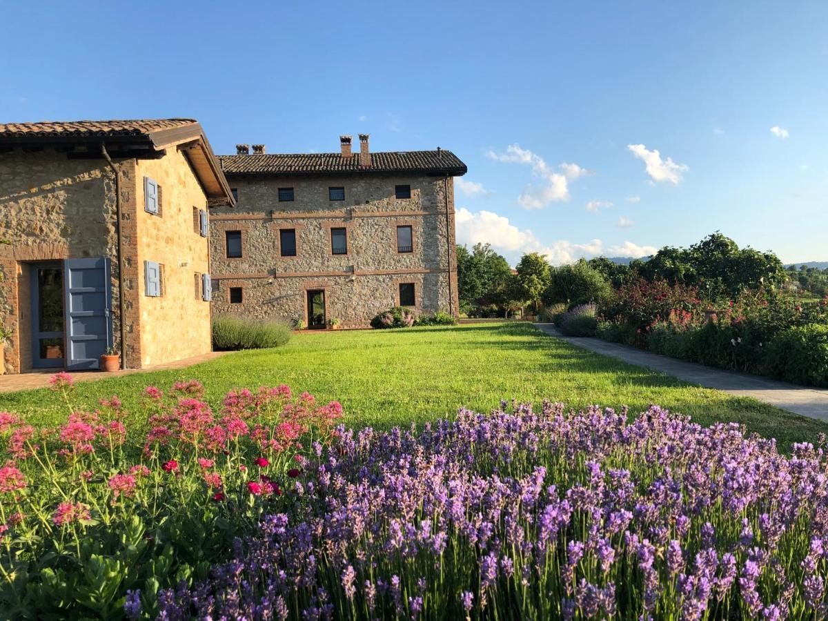 Agriturismo Podere Prasiano Marano sul Panaro Exteriör bild