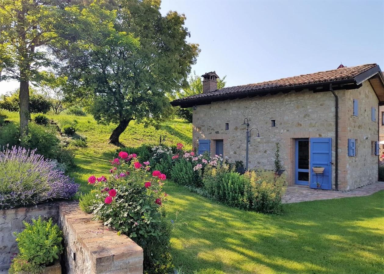 Agriturismo Podere Prasiano Marano sul Panaro Exteriör bild