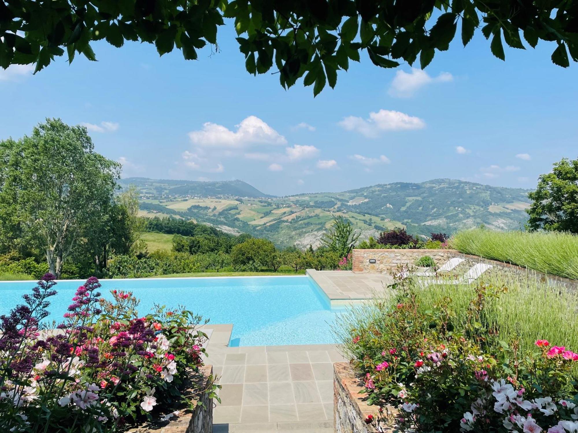 Agriturismo Podere Prasiano Marano sul Panaro Exteriör bild
