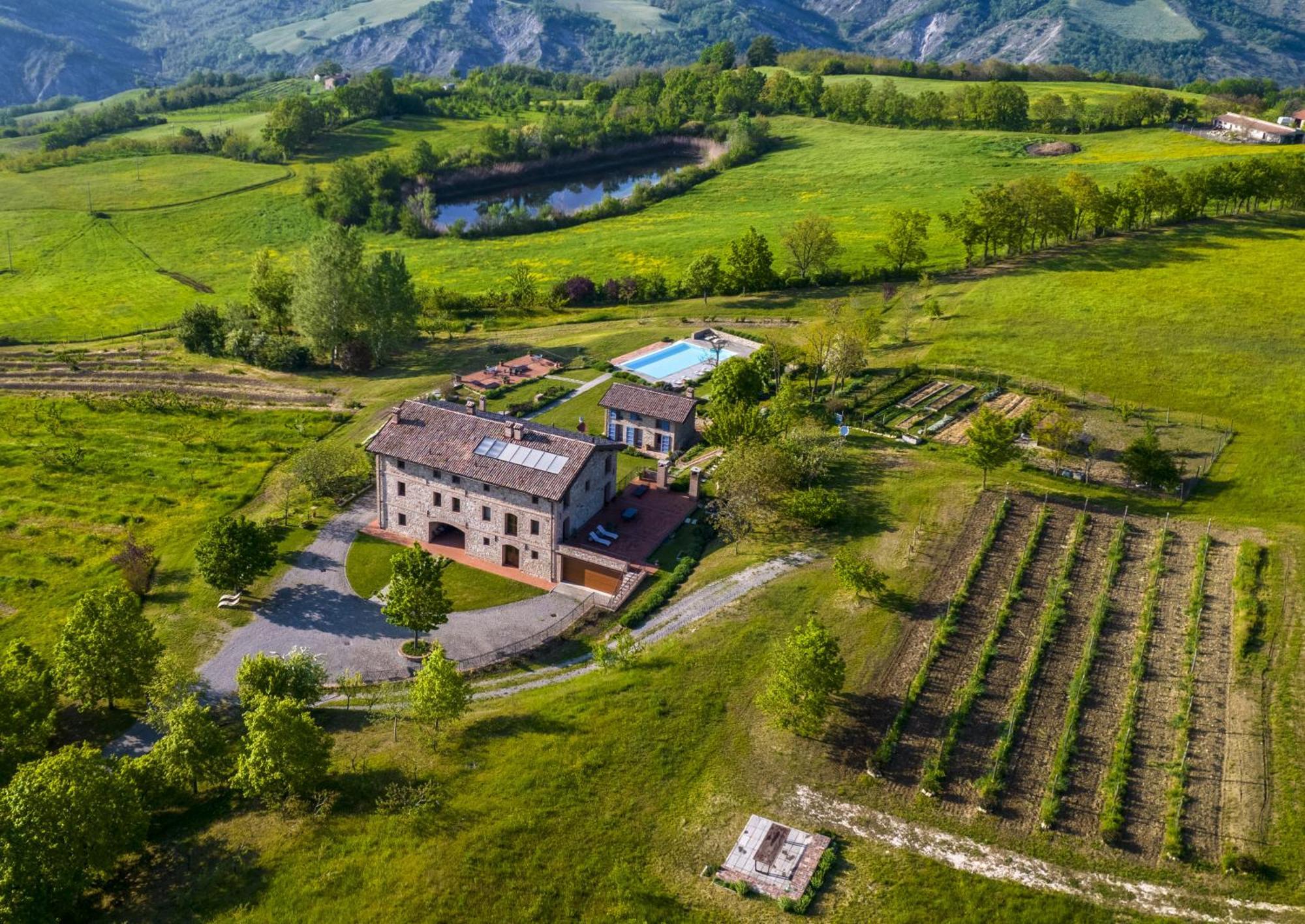Agriturismo Podere Prasiano Marano sul Panaro Exteriör bild