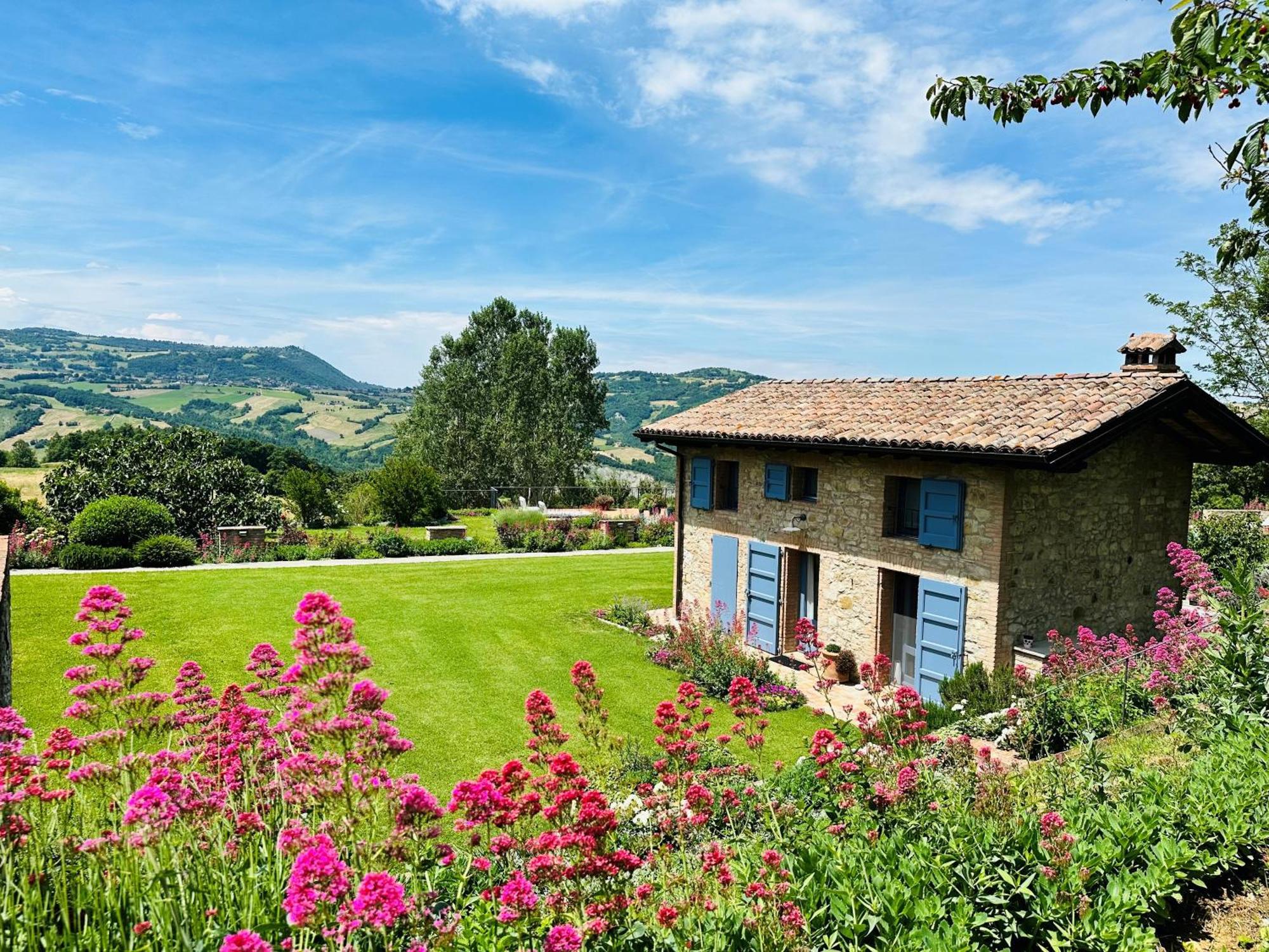 Agriturismo Podere Prasiano Marano sul Panaro Exteriör bild