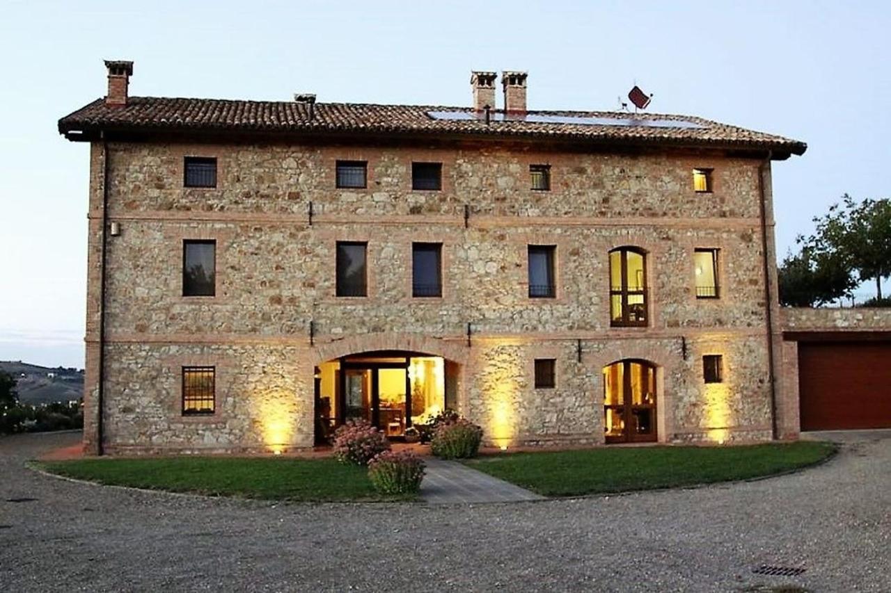 Agriturismo Podere Prasiano Marano sul Panaro Exteriör bild