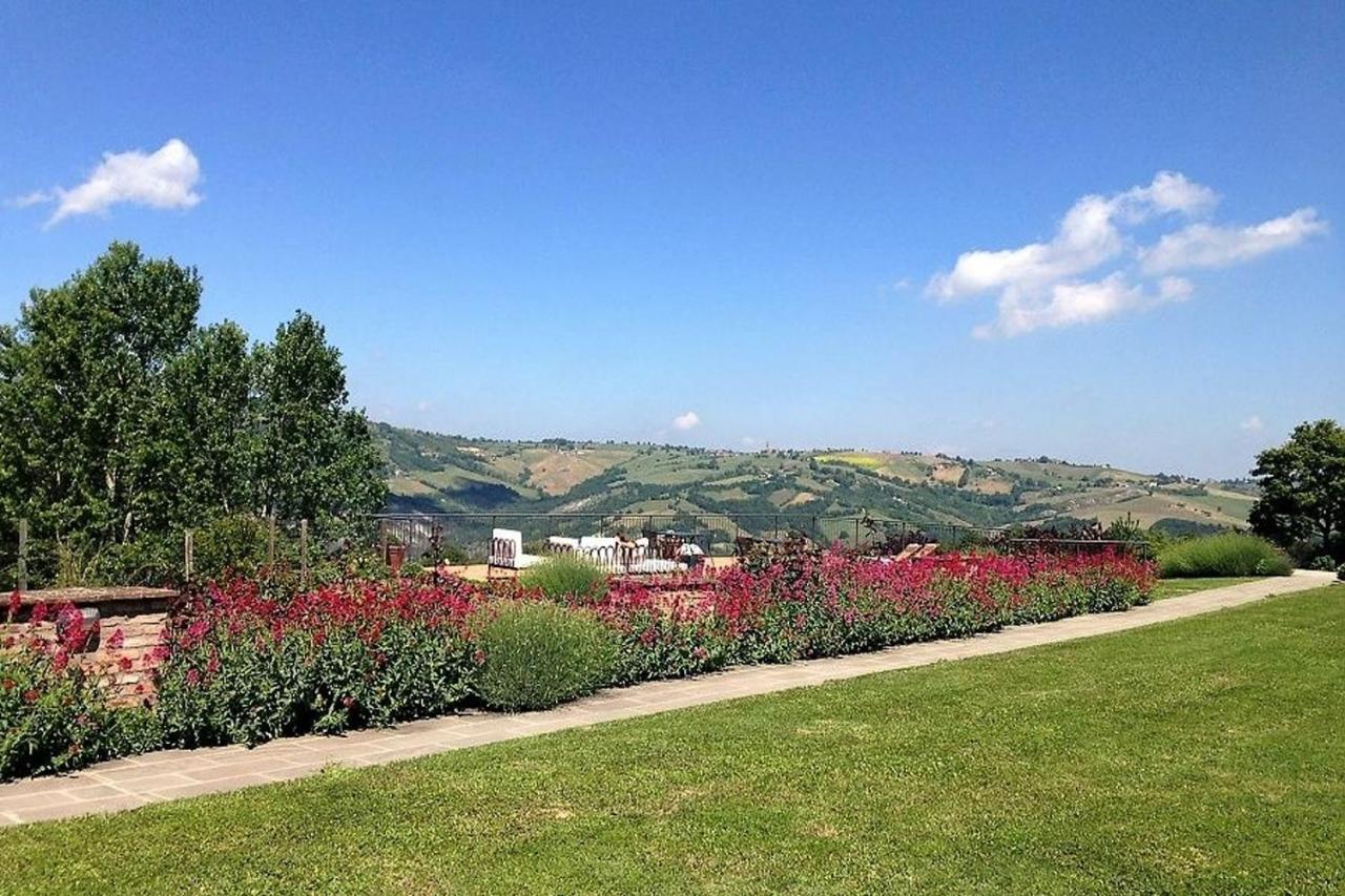 Agriturismo Podere Prasiano Marano sul Panaro Exteriör bild